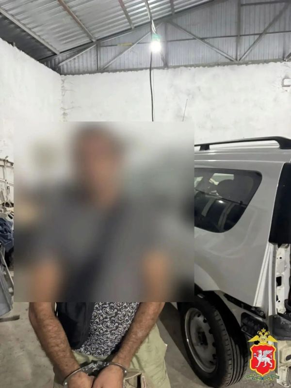 В Симферополе завершено расследование уголовного дела об угоне автомобиля и хищении крупной суммы денег В Симферополе завершено расследование уголовного дела об угоне автомобиля и хищении крупной суммы денег