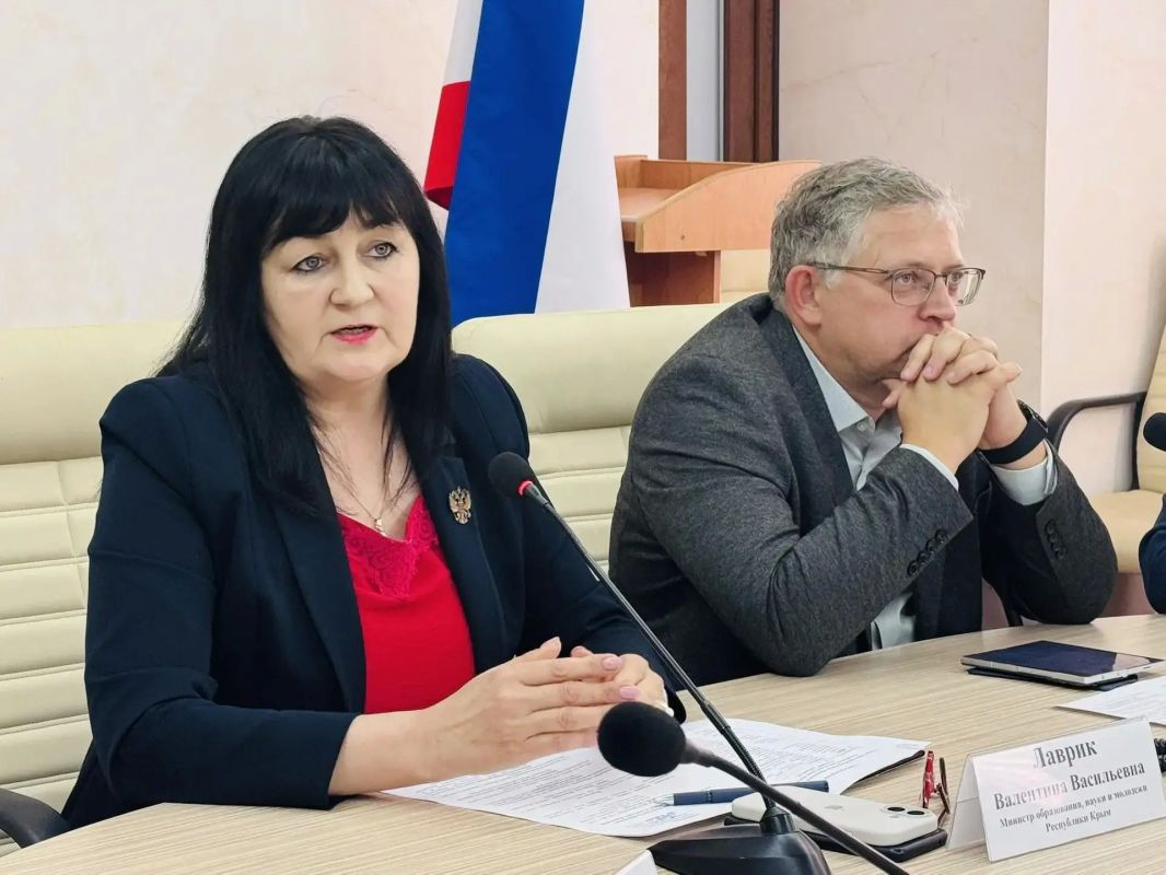 Валентина Лаврик: Приняла участие в заседании Совета по кадетскому образованию при Министерстве образования, науки и молодежи Республики Крым Валентина Лаврик: Приняла участие в заседании Совета по кадетскому образованию при Министерстве образования, науки и молодежи Республики Крым