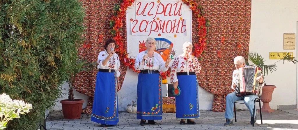 «Играй, гармонь!». . В отделении «Активное долголетие» Комплексного центра социального обслуживания граждан пожилого возраста и инвалидов города Джанкоя и Джанкойского района состоялся конкурс баянистов «Играй... «Играй, гармонь!». . В отделении «Активное долголетие» Комплексного центра социального обслуживания граждан пожилого возраста и инвалидов города Джанкоя и Джанкойского района состоялся конкурс баянистов «Играй...