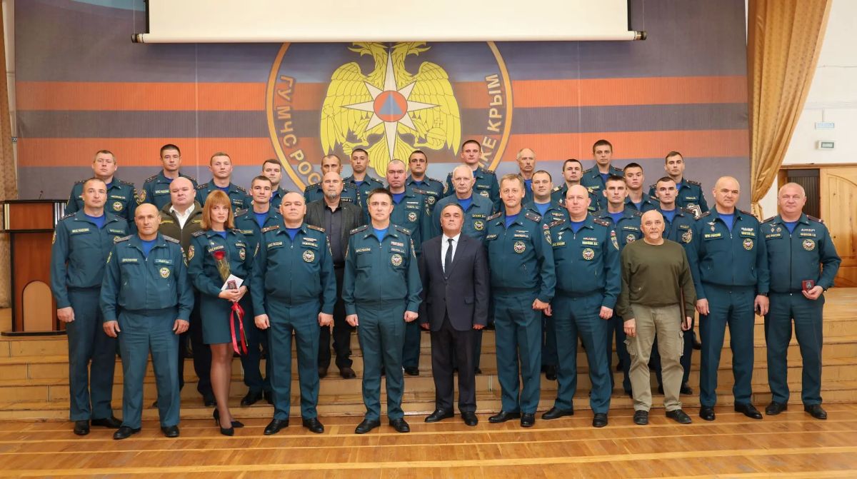 Торжественное собрание ко Дню гражданской обороны Торжественное собрание ко Дню гражданской обороны