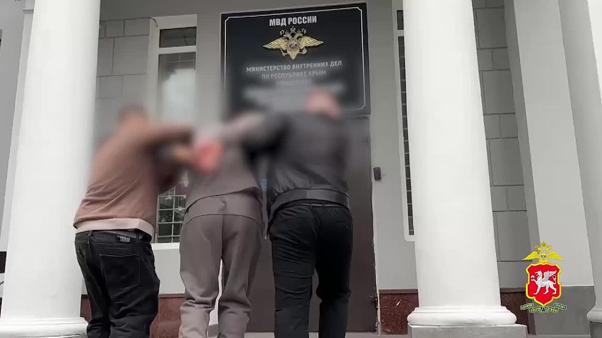 В Симферополе полицейские задержали ранее судимого мужчину, подозреваемого в краже из дома