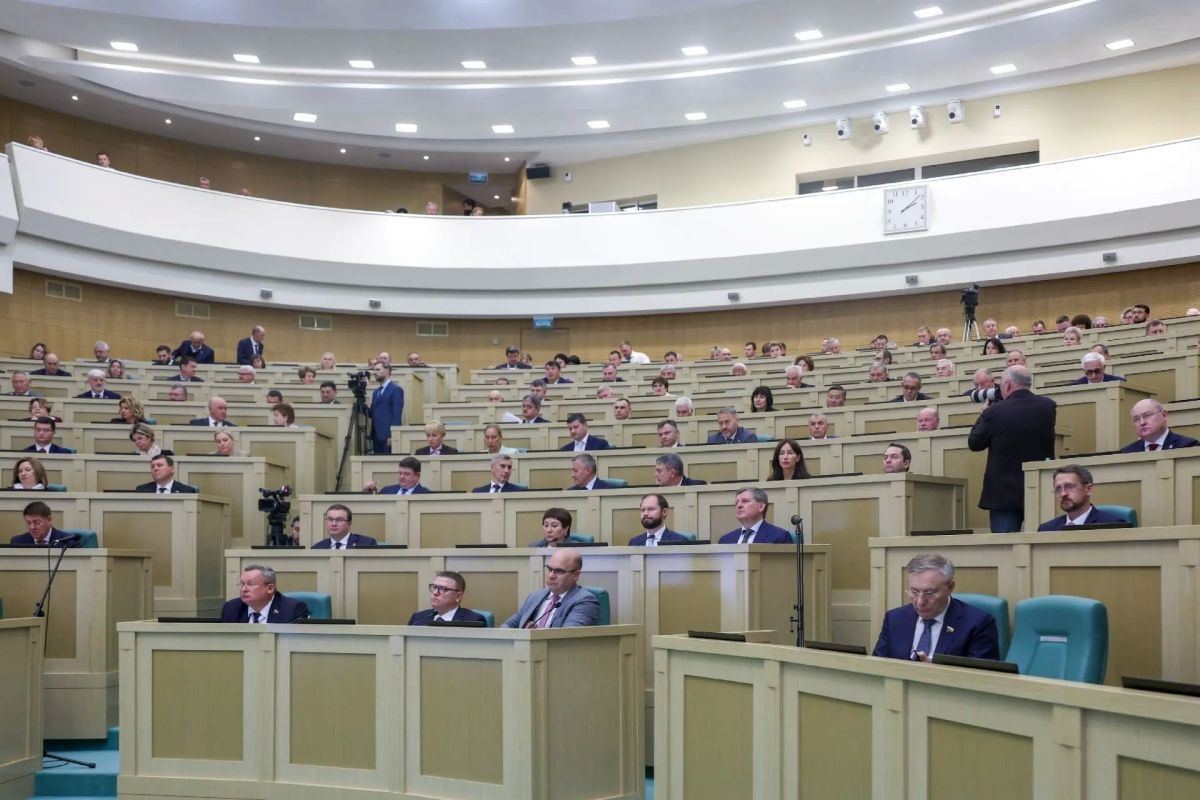 Владимир Константинов: В Совете Федерации России прошли парламентские слушания о параметрах проекта федерального бюджета на 2027 год и на плановый период 2028 и 2029 годов Владимир Константинов: В Совете Федерации России прошли парламентские слушания о параметрах проекта федерального бюджета на 2027 год и на плановый период 2028 и 2029 годов