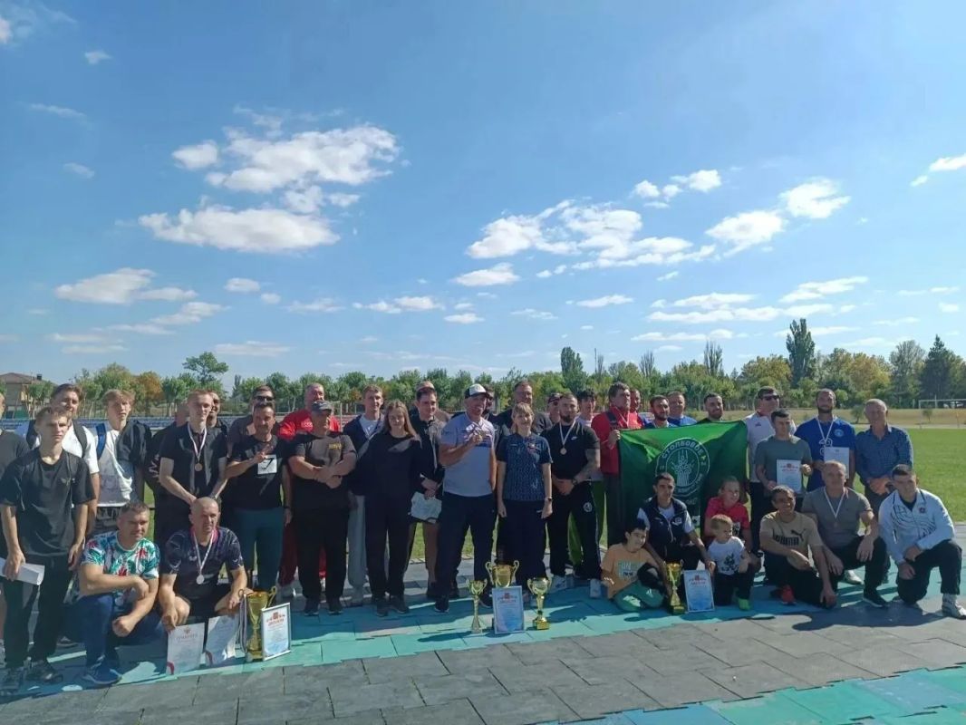 Орехово — абсолютный чемпион! В Сакском районе завершился финал спартакиады Орехово — абсолютный чемпион! В Сакском районе завершился финал спартакиады