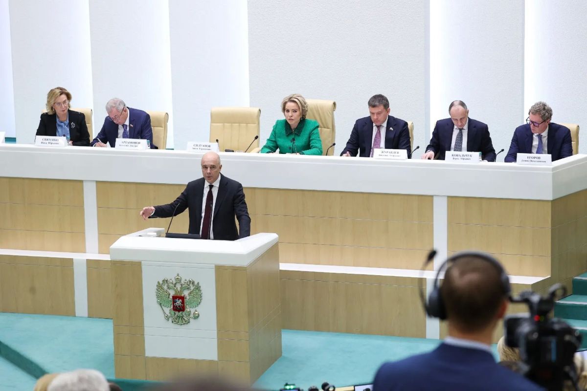 Владимир Константинов: В Совете Федерации России прошли парламентские слушания о параметрах проекта федерального бюджета на 2027 год и на плановый период 2028 и 2029 годов Владимир Константинов: В Совете Федерации России прошли парламентские слушания о параметрах проекта федерального бюджета на 2027 год и на плановый период 2028 и 2029 годов