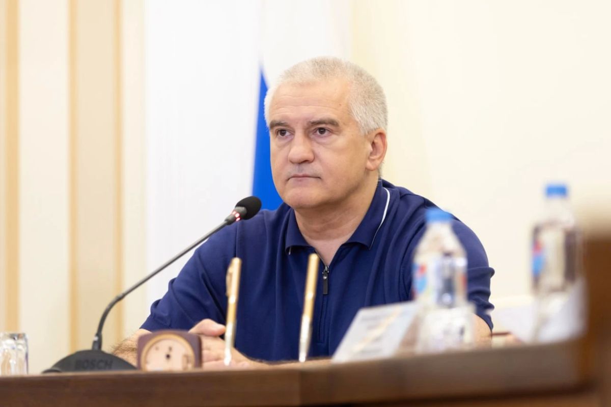 В Крыму на заседании Совмина республики обсудили исполнение бюджета, транспорт, ЖКХ и энергетику