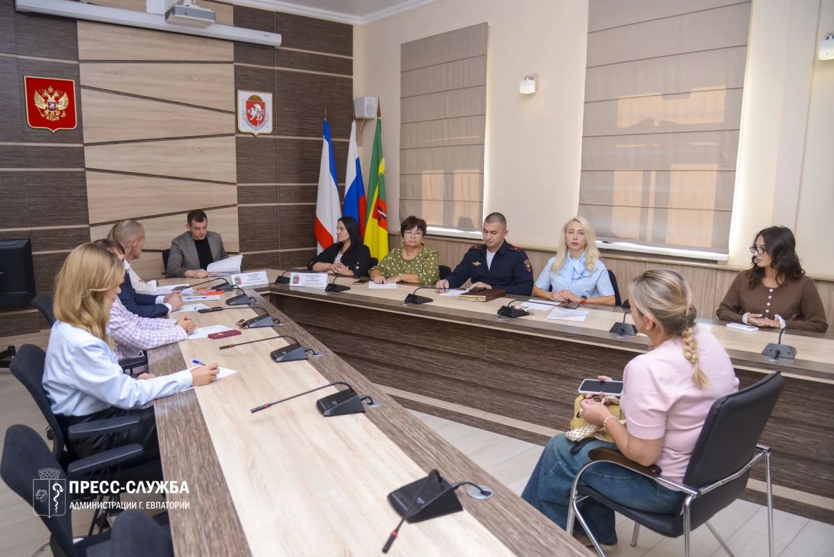 В Евпатории наказали 8 нарушителей В Евпатории наказали 8 нарушителей