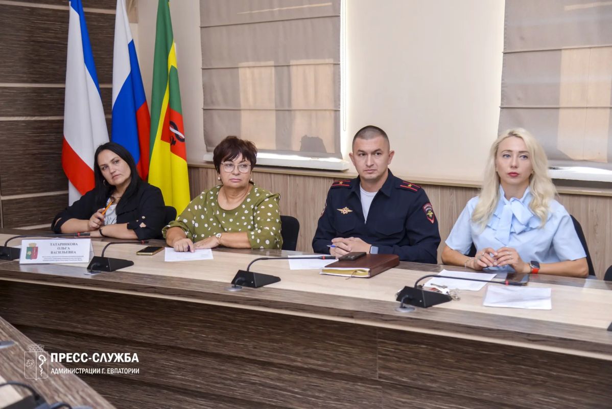В Евпатории наказали 8 нарушителей В Евпатории наказали 8 нарушителей