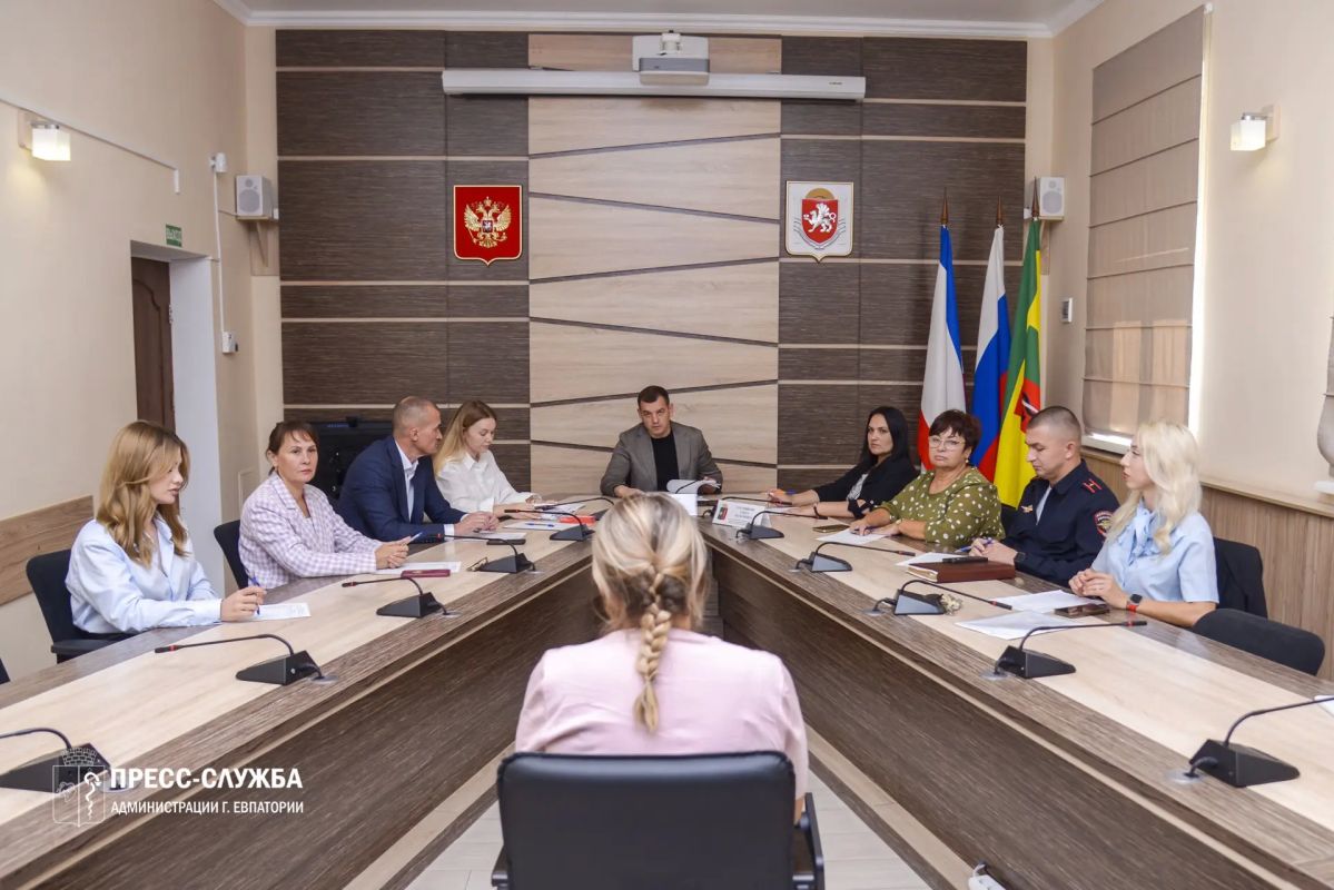 В Евпатории наказали 8 нарушителей В Евпатории наказали 8 нарушителей