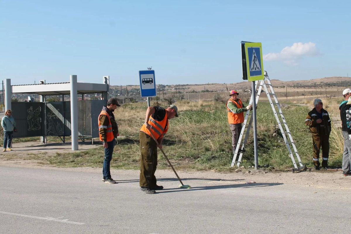 В районе Нижней Жуковки нанесли дорожную разметку В районе Нижней Жуковки нанесли дорожную разметку