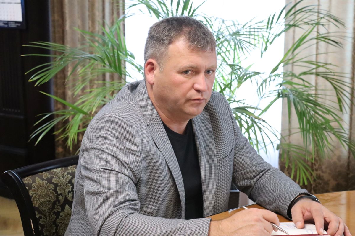 Игорь Крутьков: Продолжаем работу по компенсационным выплатам керчанам, пострадавшим от атак БПЛА Игорь Крутьков: Продолжаем работу по компенсационным выплатам керчанам, пострадавшим от атак БПЛА