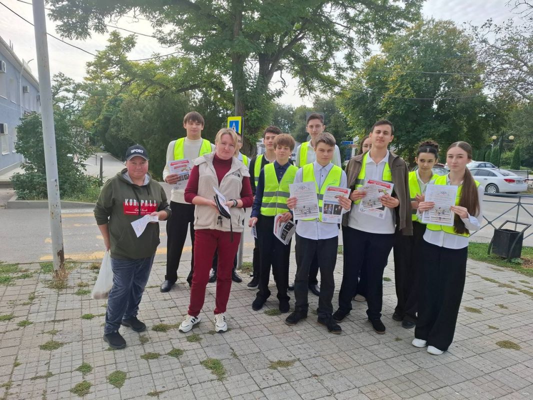 «Пешеход на переходе»: Госавтоинспекция и школьники делают дороги безопаснее «Пешеход на переходе»: Госавтоинспекция и школьники делают дороги безопаснее