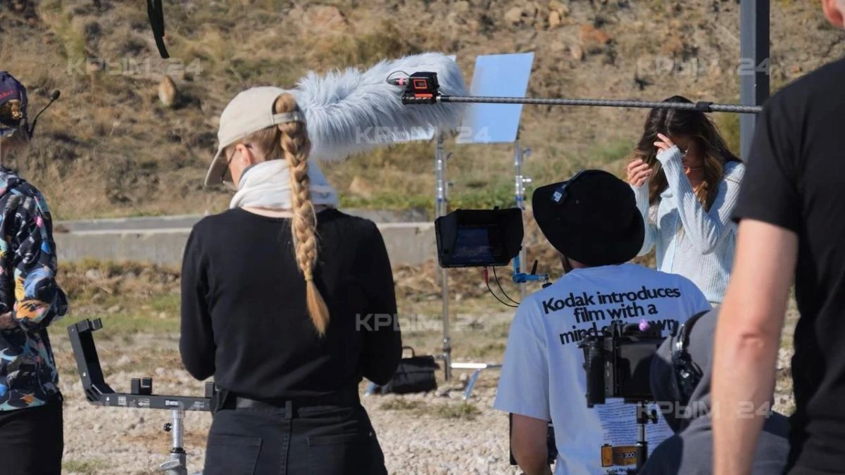 В Крыму начались съёмки 16-серийной комедии о многодетной семье В Крыму начались съёмки 16-серийной комедии о многодетной семье