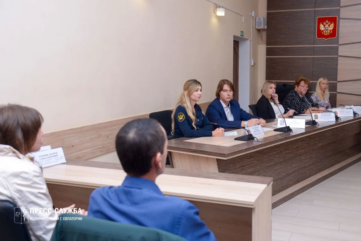 В Евпатории рассмотрели более 25 административных дел в отношении несовершеннолетних и их родителей В Евпатории рассмотрели более 25 административных дел в отношении несовершеннолетних и их родителей