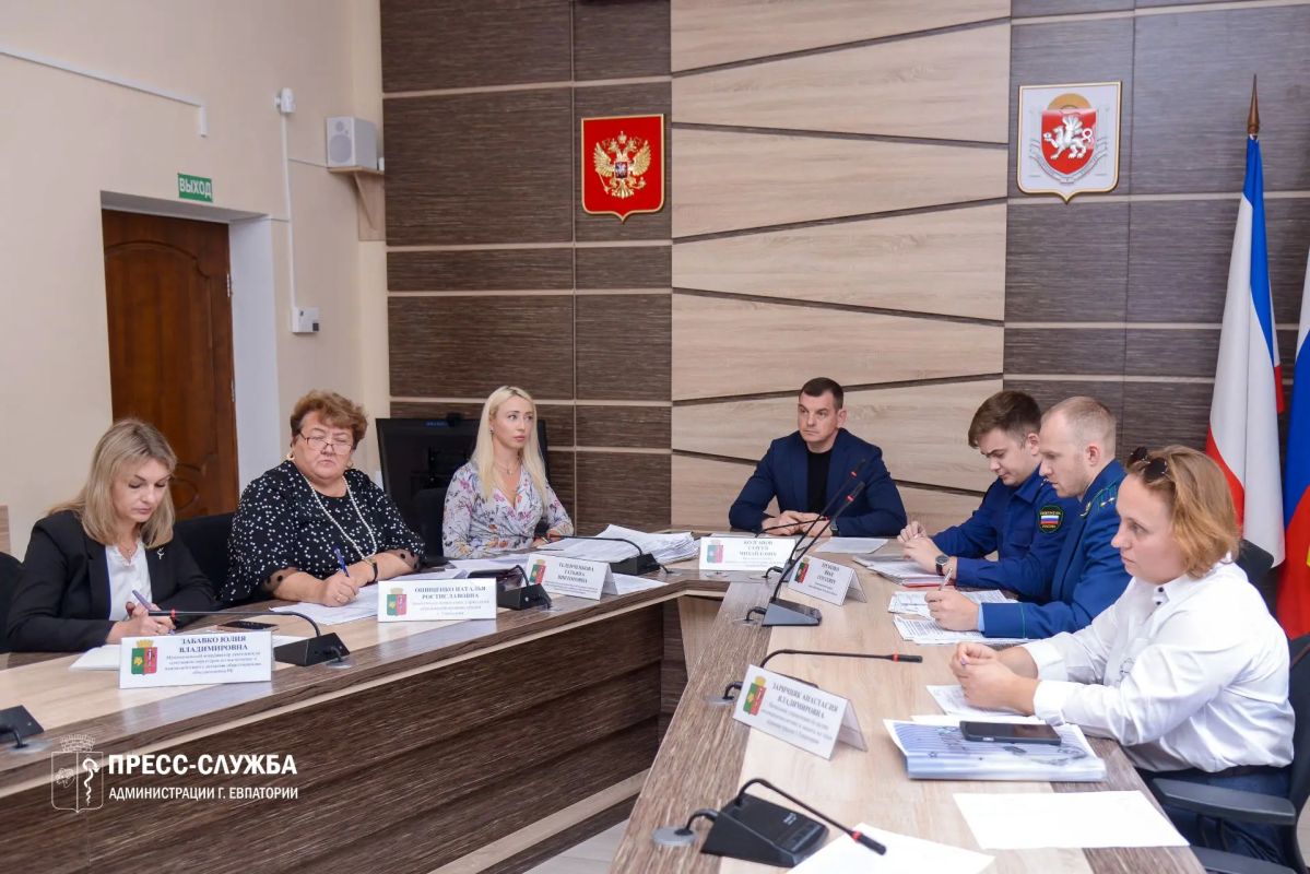 В Евпатории рассмотрели более 25 административных дел в отношении несовершеннолетних и их родителей В Евпатории рассмотрели более 25 административных дел в отношении несовершеннолетних и их родителей