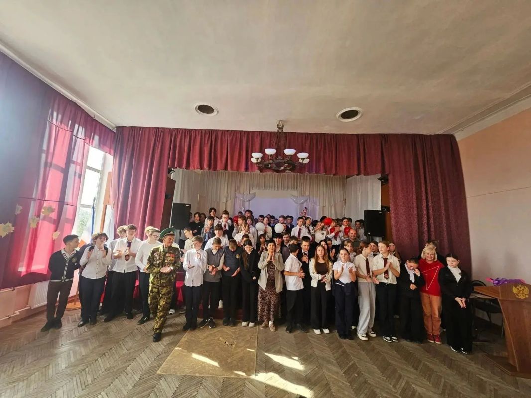 Уроки Мужества и патриотизма в Ленинском районе: старт нового учебного года!
