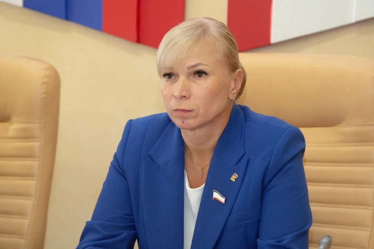 В Крыму реализуется комплекс мер по привлечению и поддержке педагогических кадров