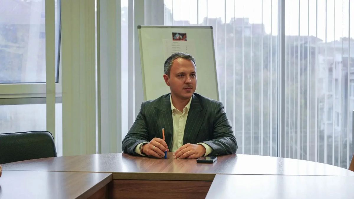 Алексей Зинченко: Открытый разговор с молодёжными лидерами и НКО Алексей Зинченко: Открытый разговор с молодёжными лидерами и НКО
