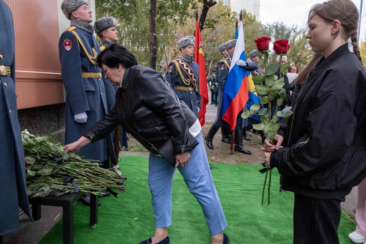 Память героя СВО увековечили в Реутове Память героя СВО увековечили в Реутове