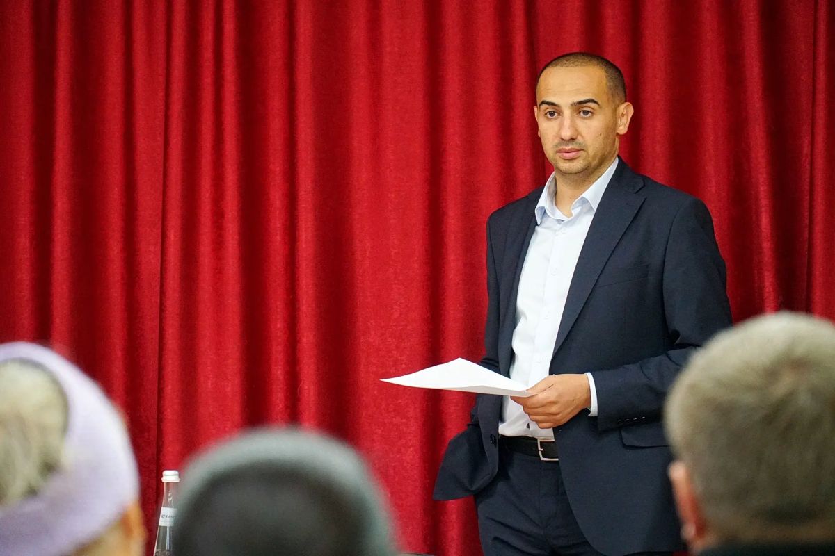 Виталий Оганесян: Сегодня в пгт Заозерное состоялся совет территории Виталий Оганесян: Сегодня в пгт Заозерное состоялся совет территории