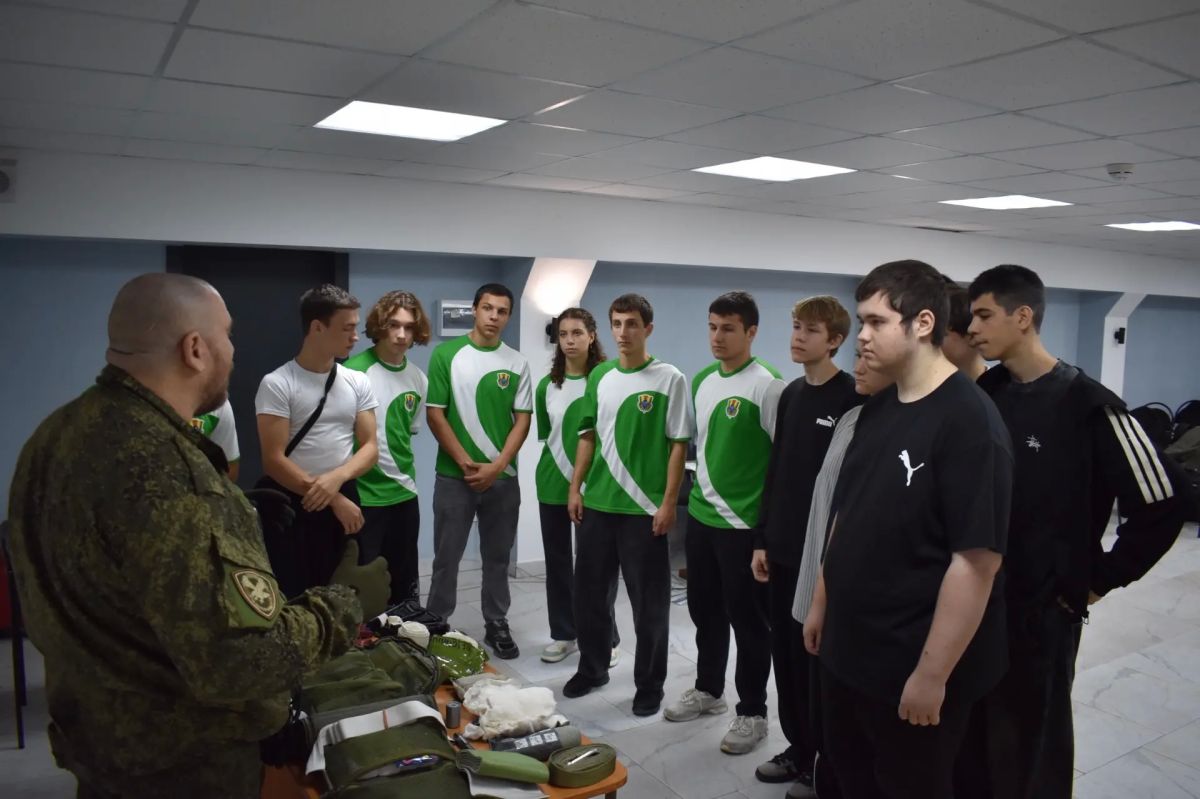 В Евпатории прошли соревнования по стрельбе среди студентов СПО В Евпатории прошли соревнования по стрельбе среди студентов СПО