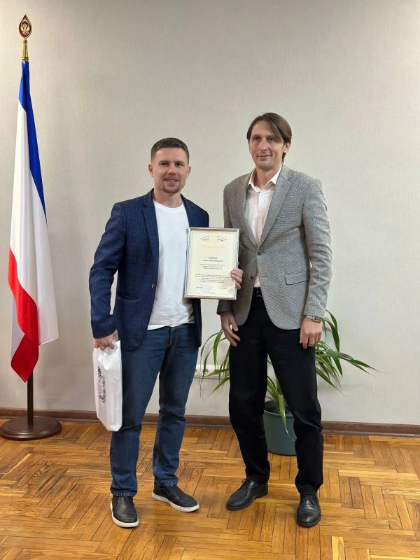Детство должно быть радостным и познавательным Детство должно быть радостным и познавательным