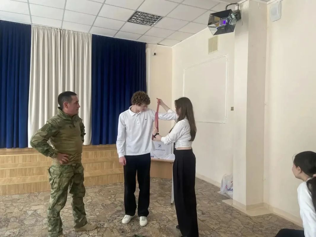 Память о подвиге — связь поколений Память о подвиге — связь поколений