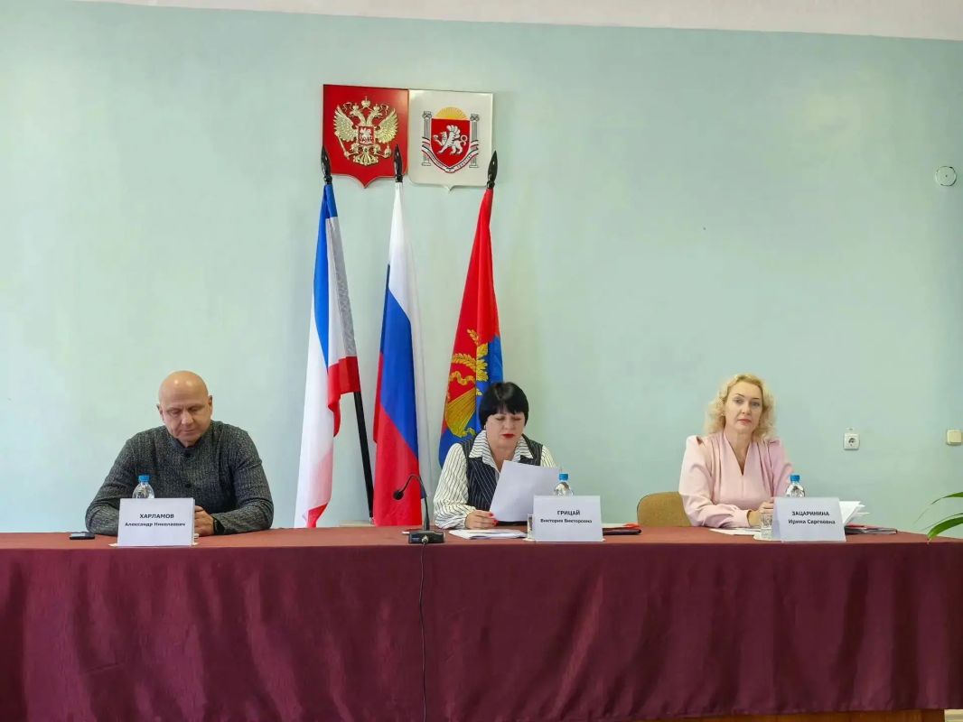 12 сентября председатель Советского районного совета Виктория Грицай провела 48-е (внеочередное) заседание Советского районного совета