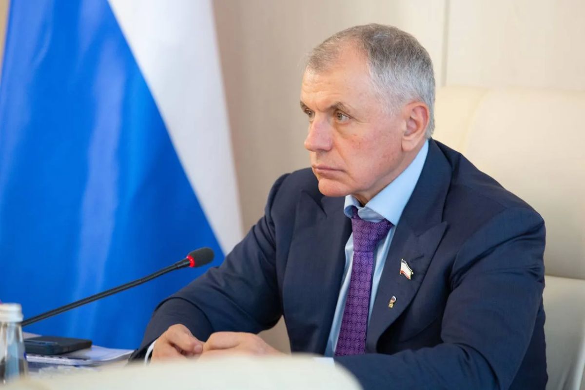 В крымском парламенте состоялось очередное заседание Президиума В крымском парламенте состоялось очередное заседание Президиума