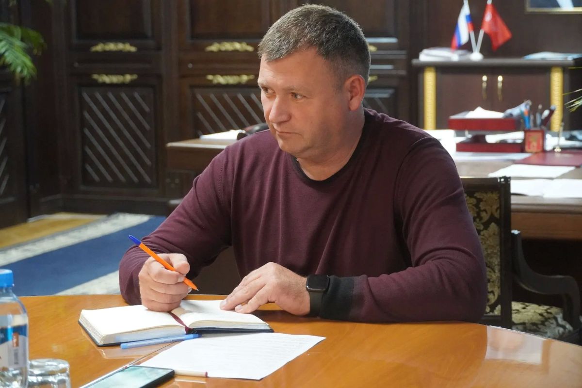 Игорь Крутьков: Продолжаю погружаться в работу учреждений Керчи