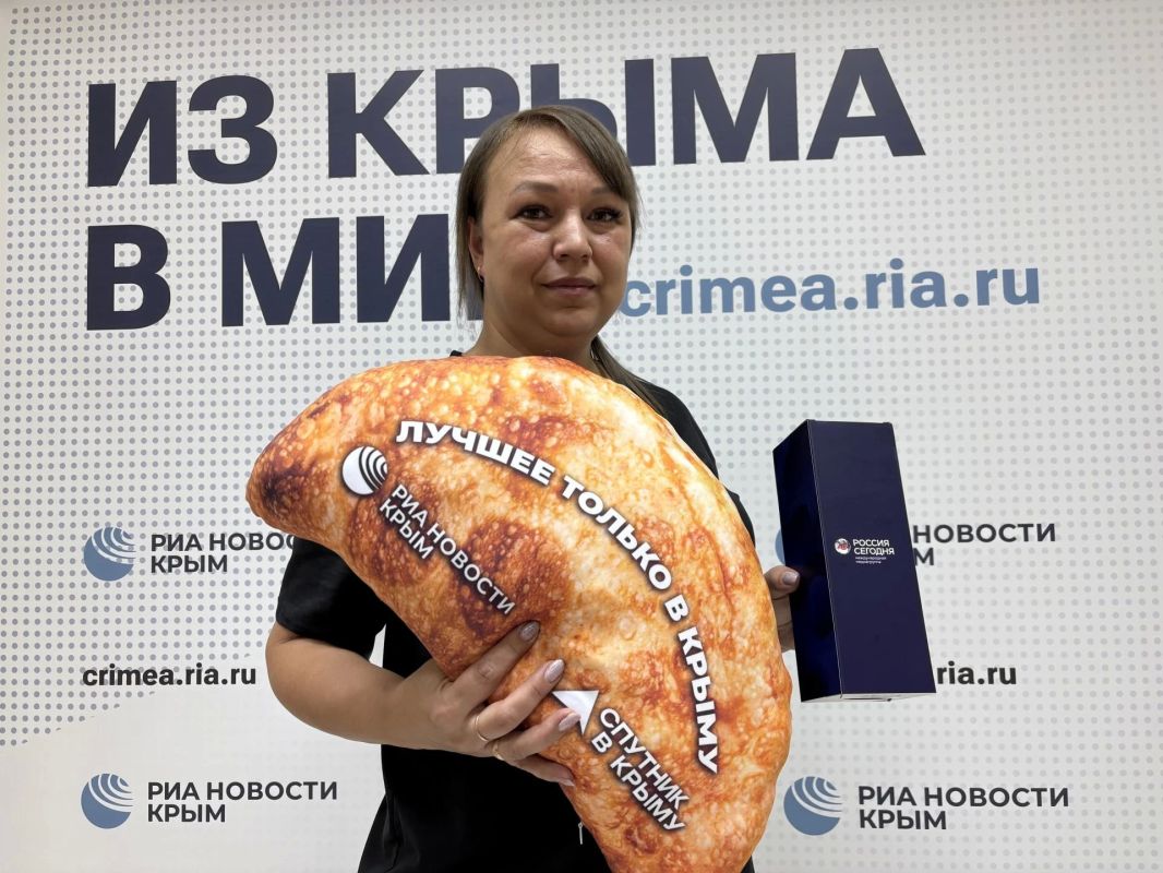 Продолжаем вручать призы победителям конкурса РИА Новости Крым!