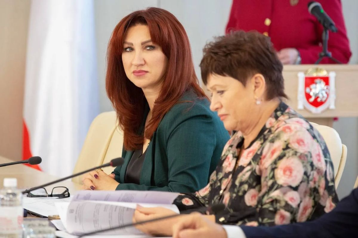 В крымском парламенте состоялось очередное заседание Президиума В крымском парламенте состоялось очередное заседание Президиума