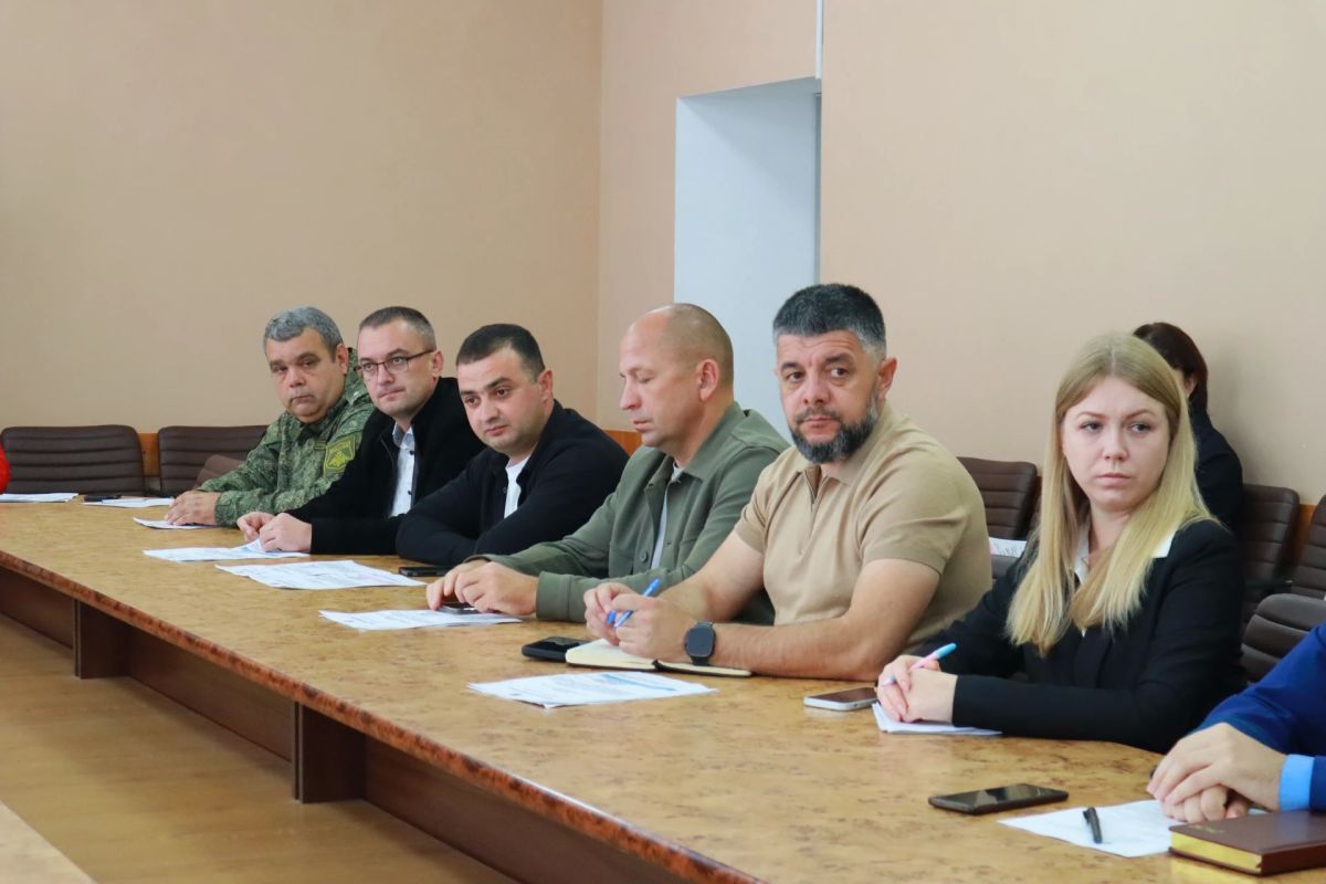 В рамках исполнения поручений Главы Республики Крым Сергея Валерьевича Аксёнова продолжаем работу по вопросам управления и содержания многоквартирных домов (МКД) Белогорского района В рамках исполнения поручений Главы Республики Крым Сергея Валерьевича Аксёнова продолжаем работу по вопросам управления и содержания многоквартирных домов (МКД) Белогорского района