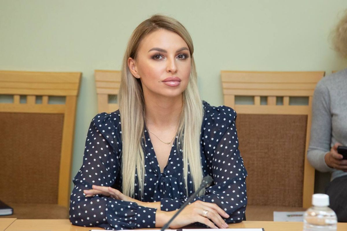 Анастасия Гридчина: Приняла участие в заседании Комитета Государственного Совета Республики Крым по транспорту, жилищно-коммунальному и дорожному хозяйству под председательством Оксаны Ивановны Сацик
