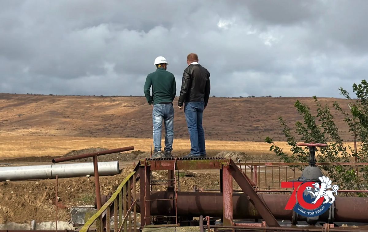 Эдуард Щёголев проинспектировал реконструкцию очистных сооружений в Керчи Эдуард Щёголев проинспектировал реконструкцию очистных сооружений в Керчи