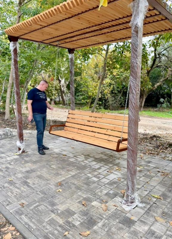 В Симферополе продолжается благоустройство общественной территории вдоль реки Абдалка В Симферополе продолжается благоустройство общественной территории вдоль реки Абдалка