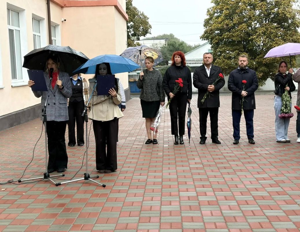 В средней школе №3 им. Героя Советского Союза Я.И.Чапичева состоялась церемония открытия мемориальных досок в память о героях, погибших в ходе специальной военной операции – Измаилову Серану Кавляметовичу, Субачеву...