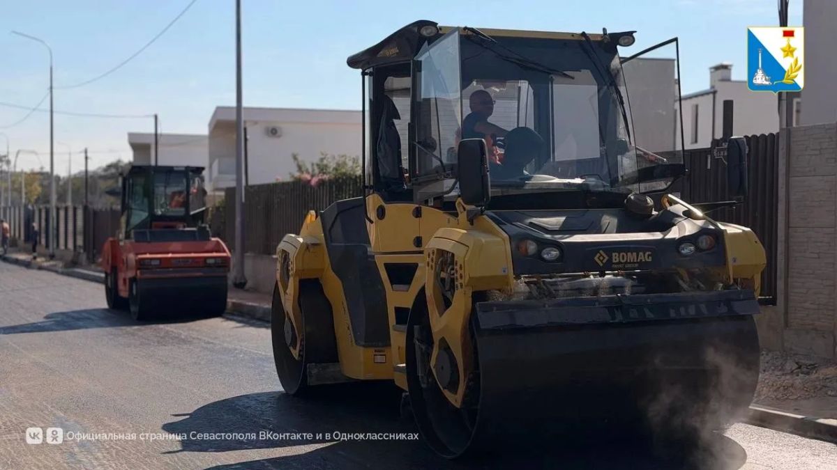 В Дергачах строят новую дорогу В Дергачах строят новую дорогу