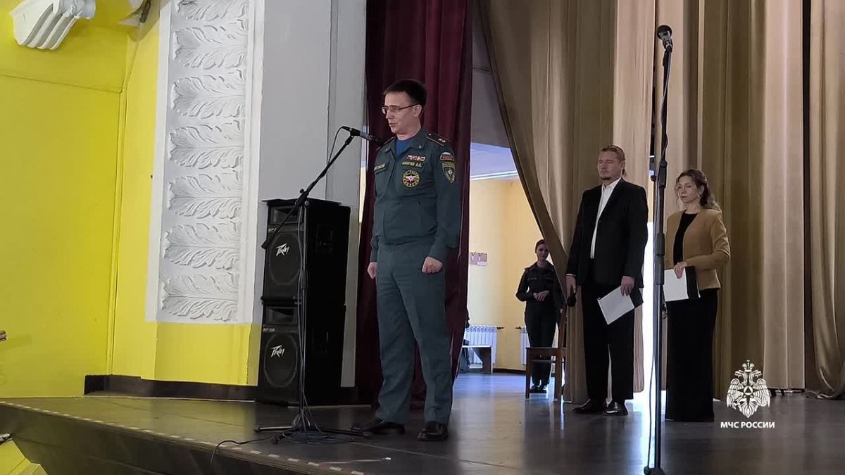 Новый класс пожарно-спасательного профиля в Крыму будет носить имя Героя России Евгения Чернышева