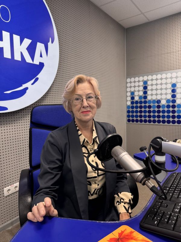 50 лет на Крымском радио — и всё ещё «играющий тренер»: Елена Резевич о любви к своей работе