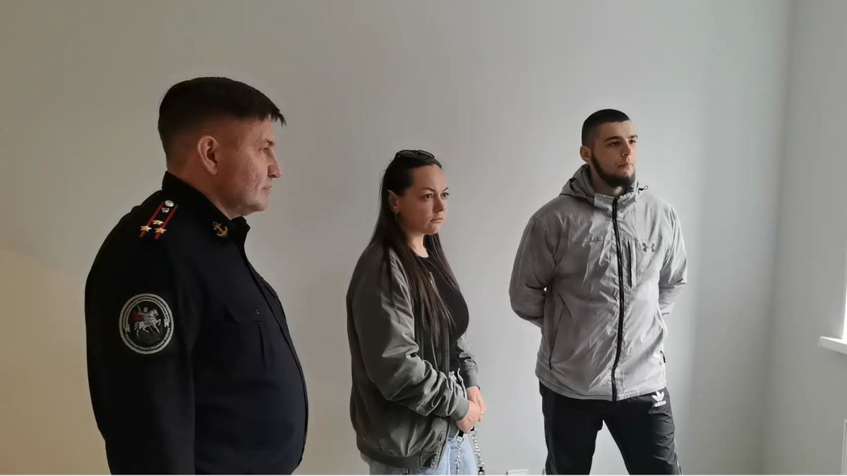 Игорь Крутьков: Военные следователи Балтийского флота помогли участнику специальной военной операции из числа детей-сирот получить положенное жилье Игорь Крутьков: Военные следователи Балтийского флота помогли участнику специальной военной операции из числа детей-сирот получить положенное жилье