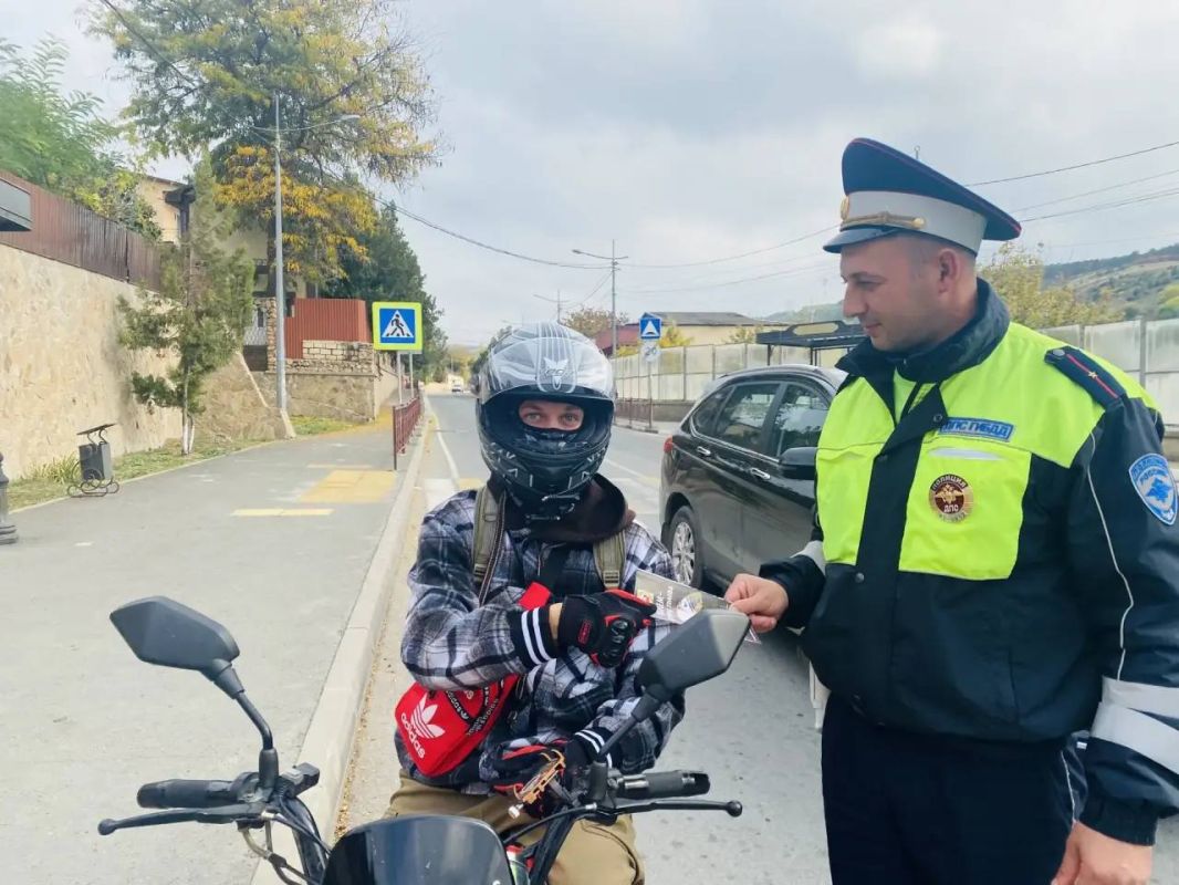 «Траектория безопасности»: Госавтоинспекция Бахчисарайского района напомнила о главном «Траектория безопасности»: Госавтоинспекция Бахчисарайского района напомнила о главном