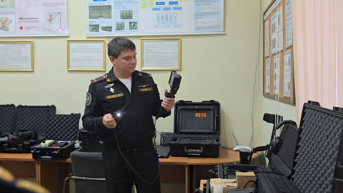 Кадеты Севастополя познакомились с работой военных криминалистов Кадеты Севастополя познакомились с работой военных криминалистов