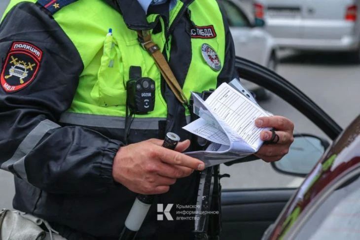 МВД РФ опровергло информацию ряда СМИ о праве сотрудников ГИБДД с марта лишать прав водителей