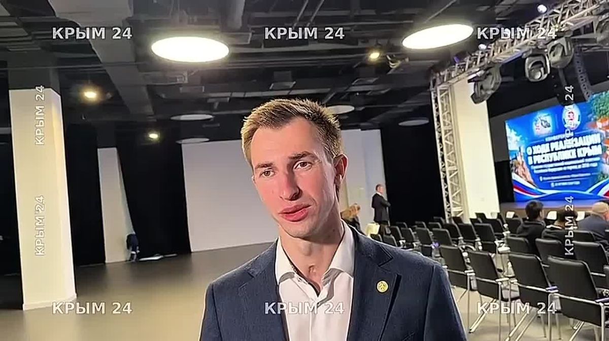 В Крыму предложили издать сборник патриотических песен ко Дню Героев Отечества
