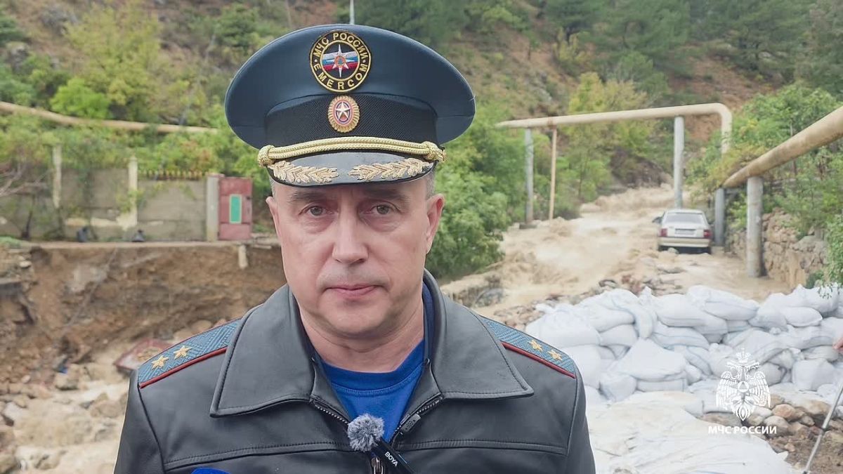 Подробнее в комментарии начальника Главного управления МЧС России по Республике Крым Аркадия Ожигина