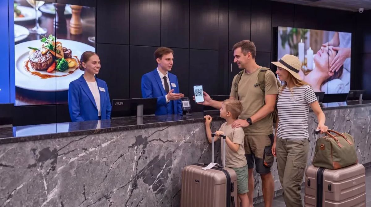 Отели Крыма предлагают бонусы при заселении через «Макс»: ранний заезд, скидки на спа, подарки гостям