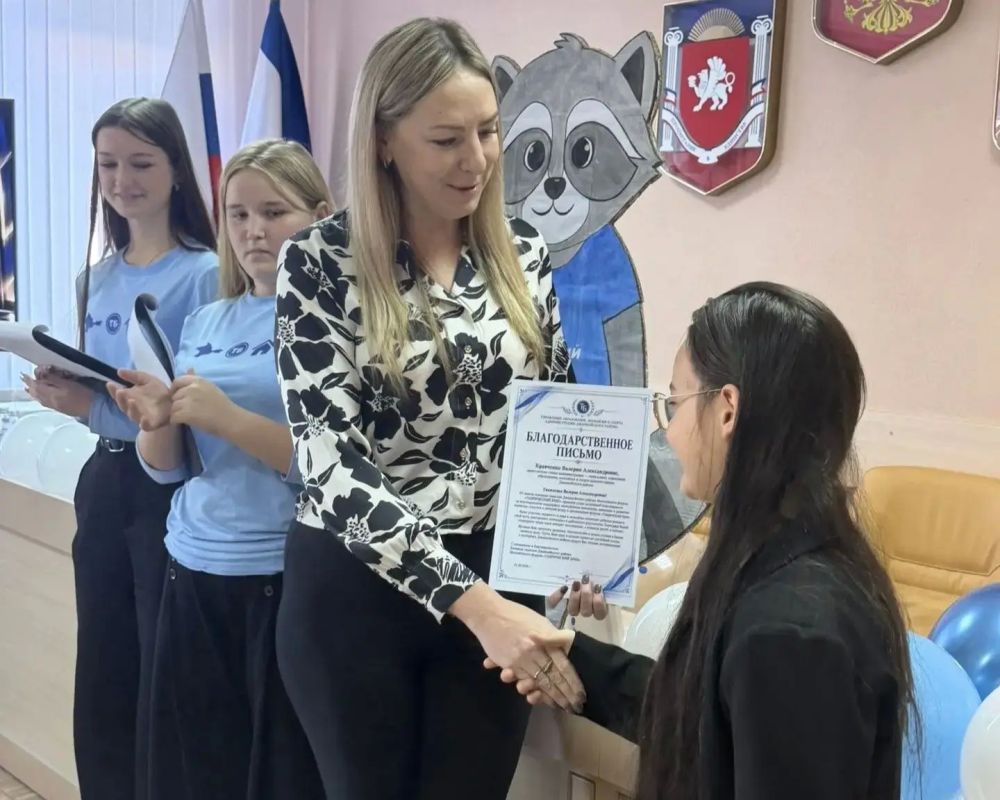 В Джанкойском районе наградили команду «Проводник Смыслов» В Джанкойском районе наградили команду «Проводник Смыслов»