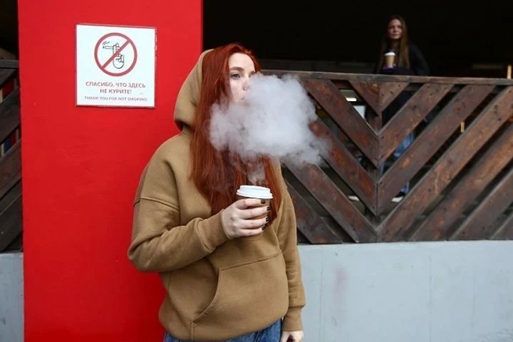 Законопроект о запрете вейпов в Крыму уже прошел первое чтение