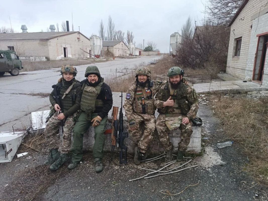 Трижды сбежал от смерти: боец СВО из Крыма рассказал, как заяц спас его от мины Трижды сбежал от смерти: боец СВО из Крыма рассказал, как заяц спас его от мины
