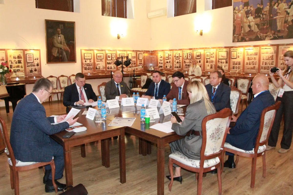 ЮРПА: Комитет по межнациональным отношениям, межпарламентским связям, физической культуре, спорту, туризму и делам молодёжи ЮРПА: Комитет по межнациональным отношениям, межпарламентским связям, физической культуре, спорту, туризму и делам молодёжи